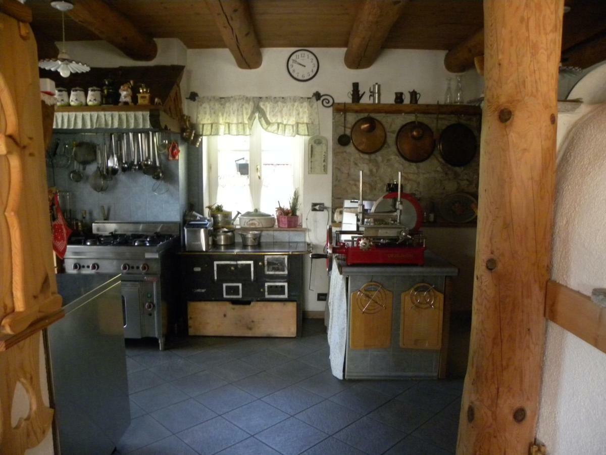 B&B La Casa Delle Bambole 판키아 외부 사진
